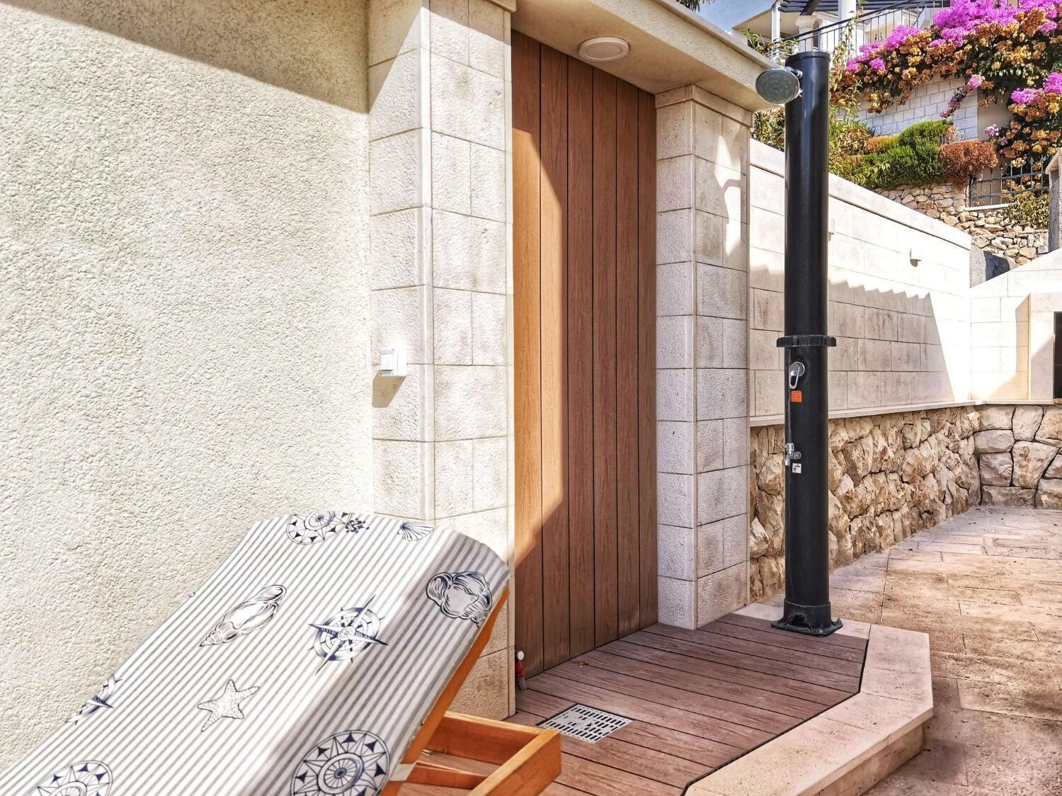 Apartments Branka - 30 M From Beach Sevid Exterior photo